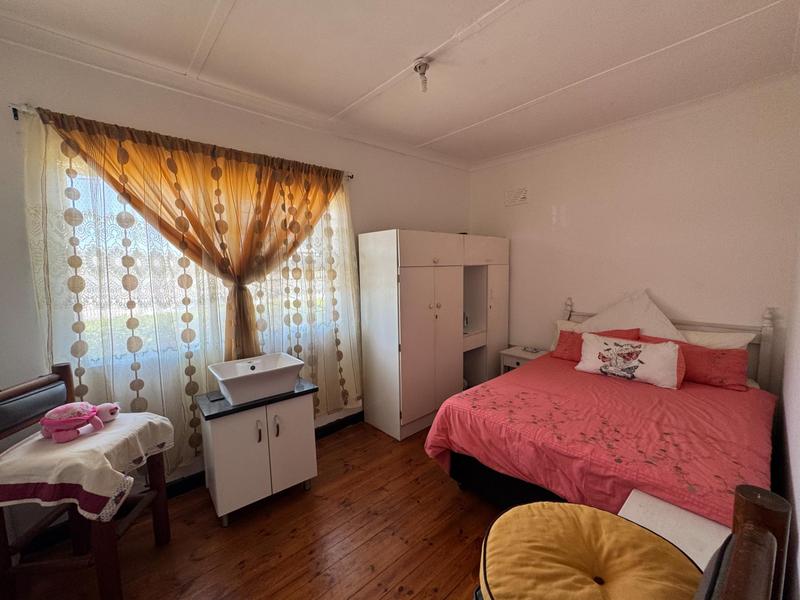 4 Bedroom Property for Sale in Athlone Western Cape